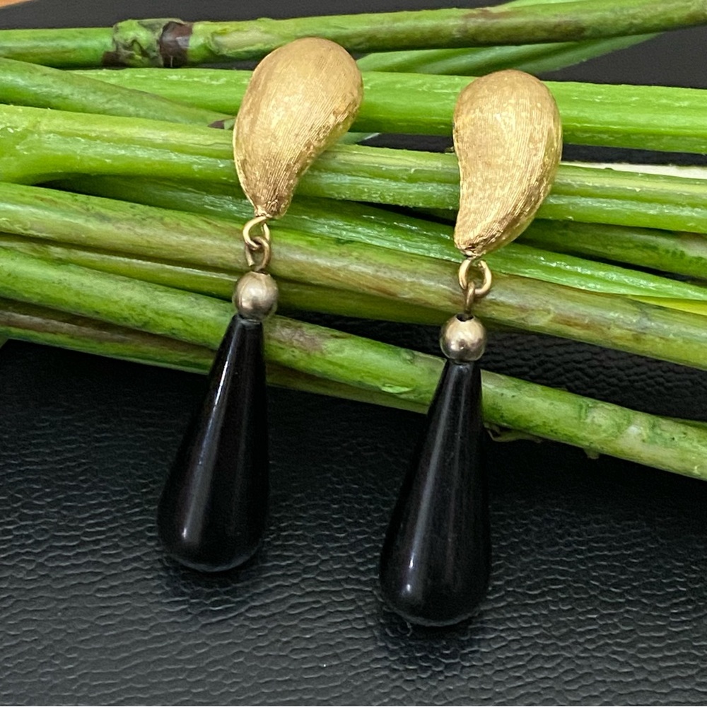 Vintage GIVENCHY Signed Brushed Gold-tone Black Teardrop Dangle Earrings 10.6g